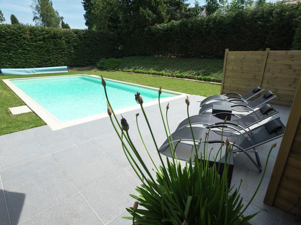 Modern Mansion In Hasti Re Par Del With Pool Hastiere-par-dela Exterior foto