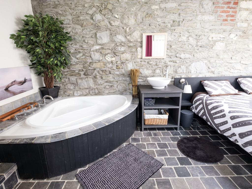 Modern Mansion In Hasti Re Par Del With Pool Hastiere-par-dela Exterior foto
