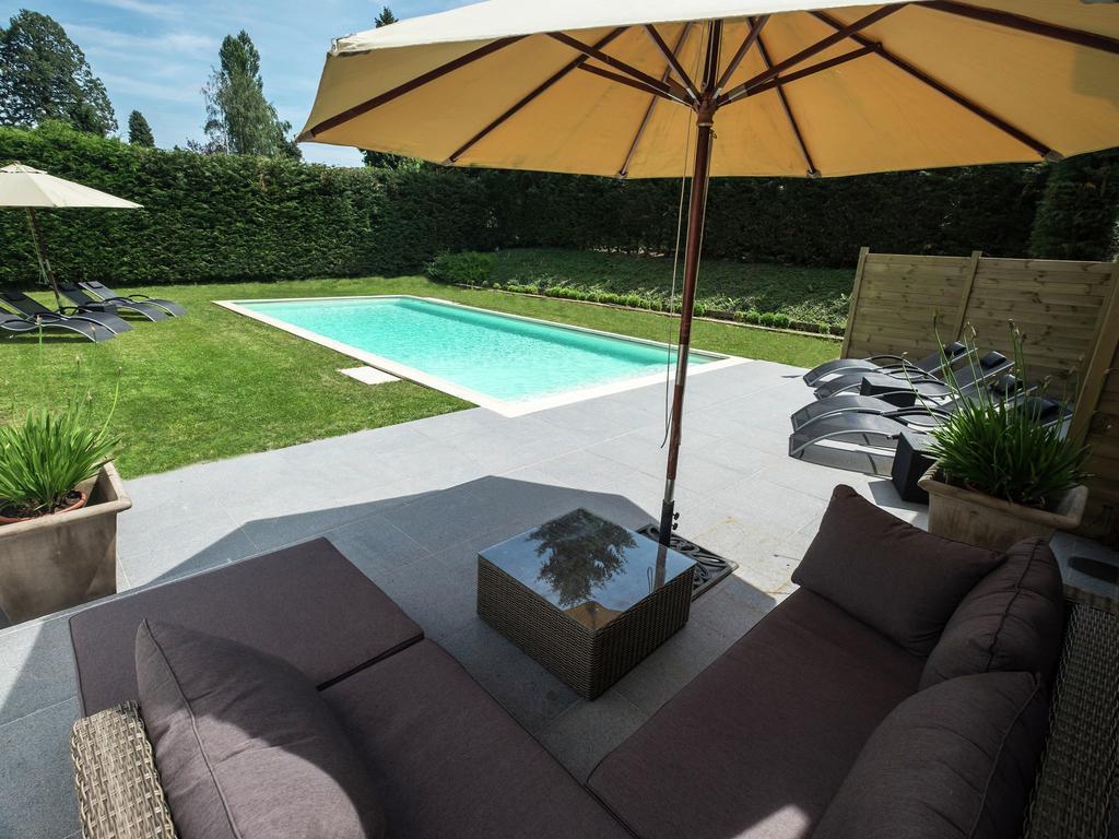 Modern Mansion In Hasti Re Par Del With Pool Hastiere-par-dela Exterior foto